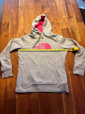 The North Face Gray Pink Logo Hoodie - Size Medium (fits Small!)